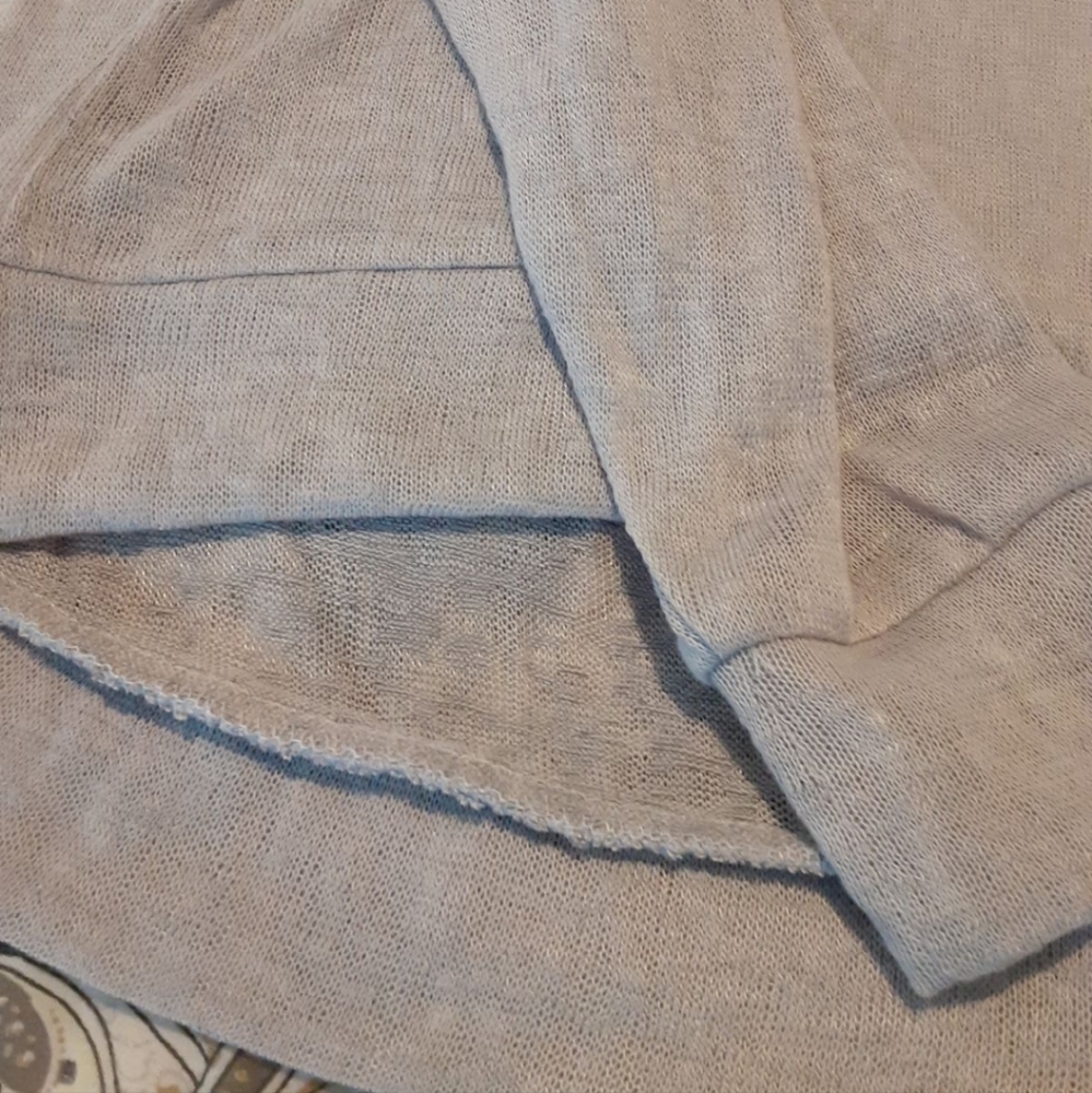 Lightweight grey pullover - Picture 3 of 3